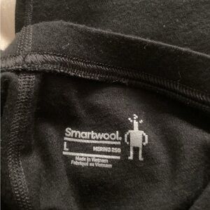 Kids Smartwool Black Merino 250 Base Layer Set Black. Size L